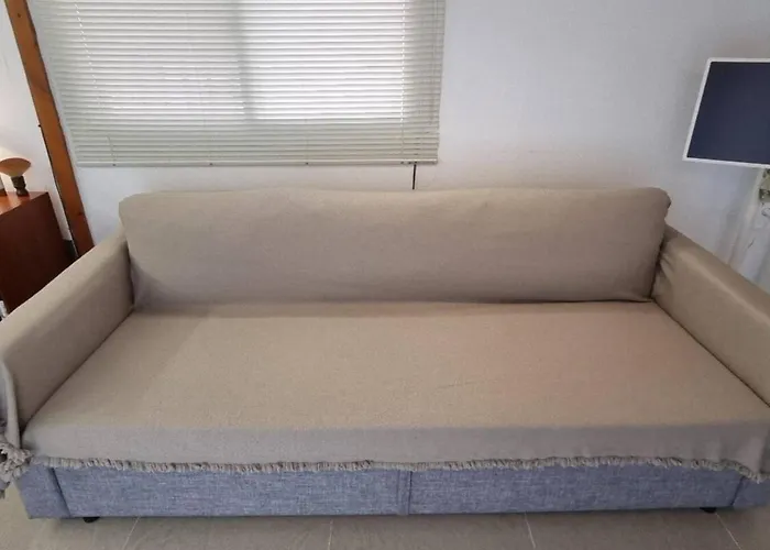 Holiday home Hausda Suchon Private Yard Hanok 2minstation 2br 5guests 3beds Sofabed 8table Seoul